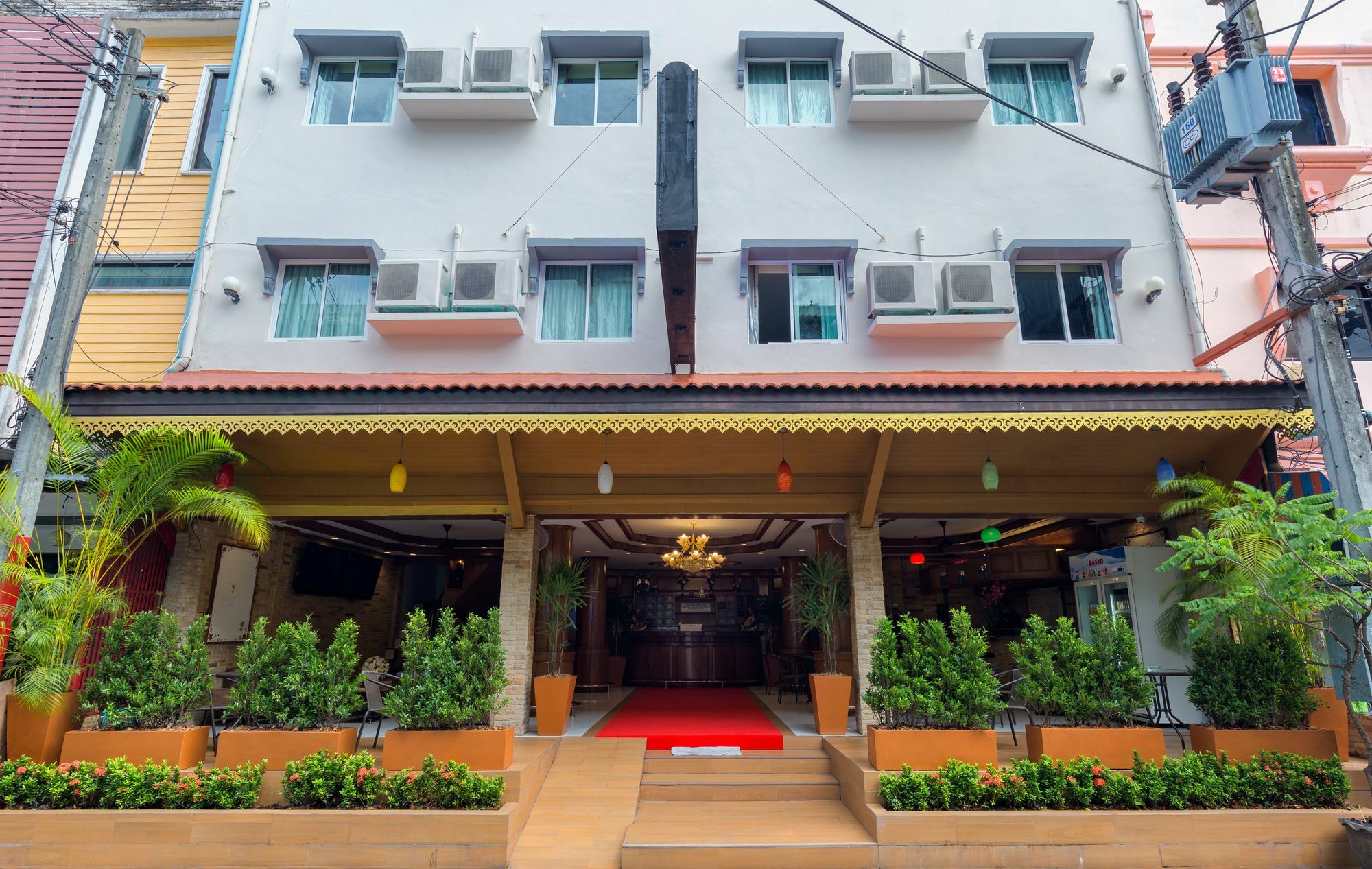 PR Patong Residence -SHA Eksteriør billede